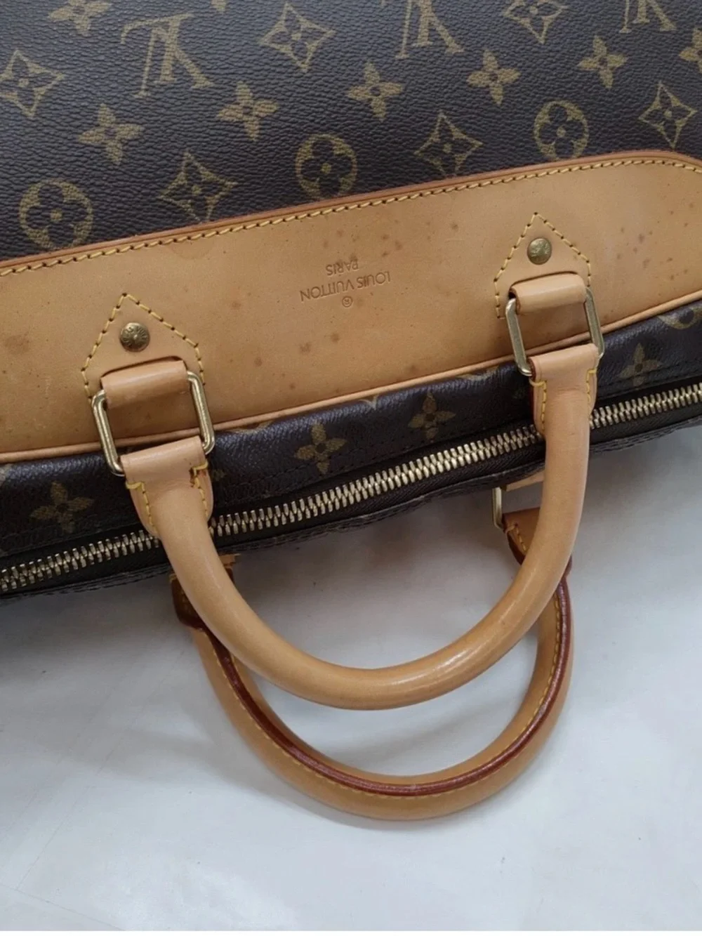 Louis Vuitton Monogram Canvas Travel or gym bag in Brown with Tan Trim